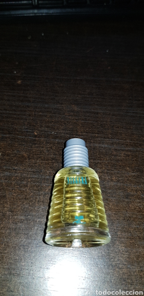 Miniaturas de perfumes antigos: Miniatura perfume niagara