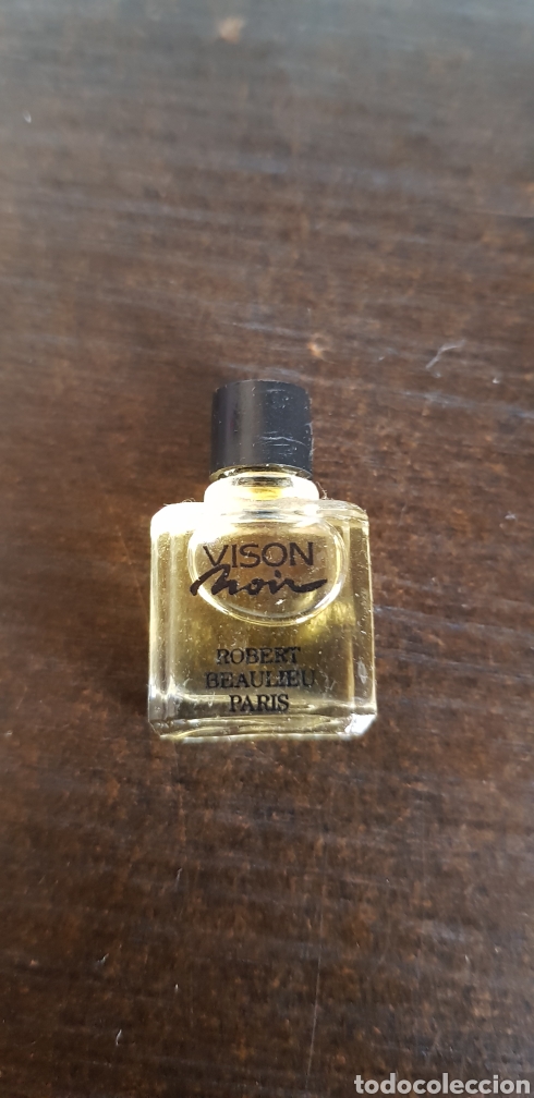 Miniatures of antique perfumes: Miniatura perfume vison noir