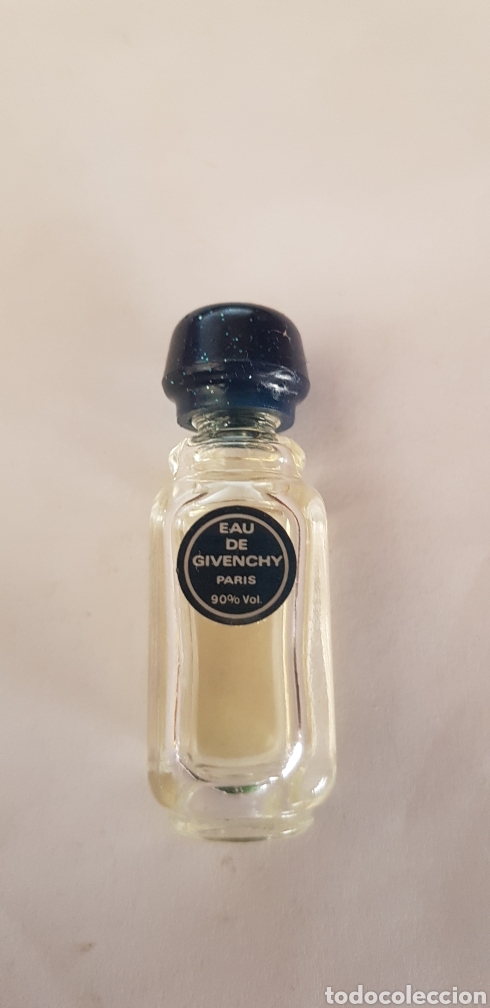 Miniaturas de perfumes antiguos: Miniatura perfume eau de Givenchy - Foto 1