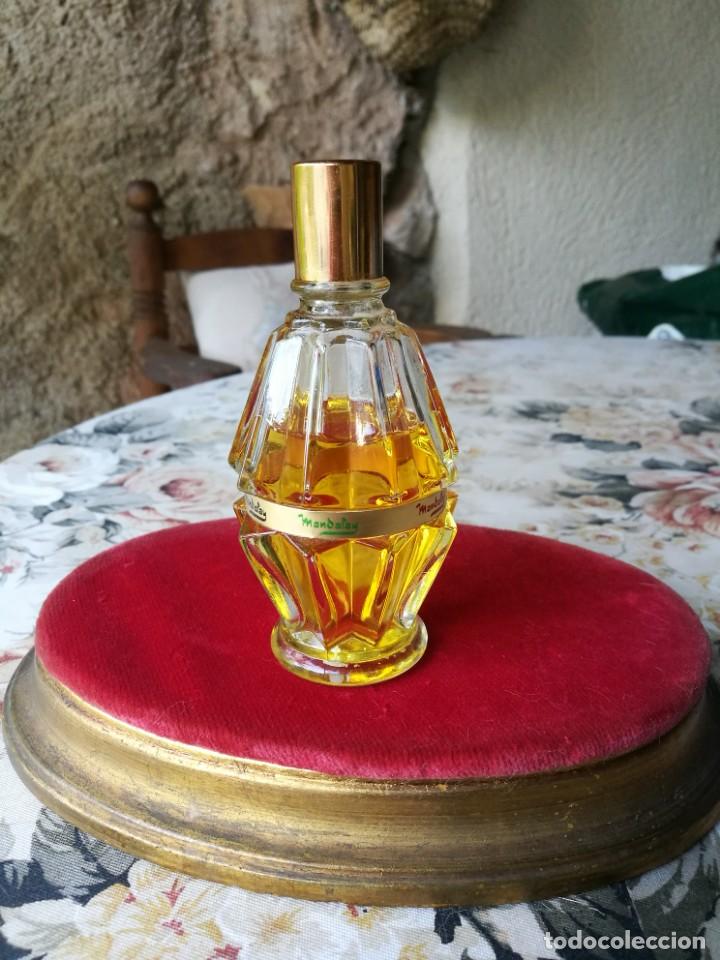 Miniaturas de perfumes antiguos: ANTIGUO MANDALAY de VERA. - Foto 5