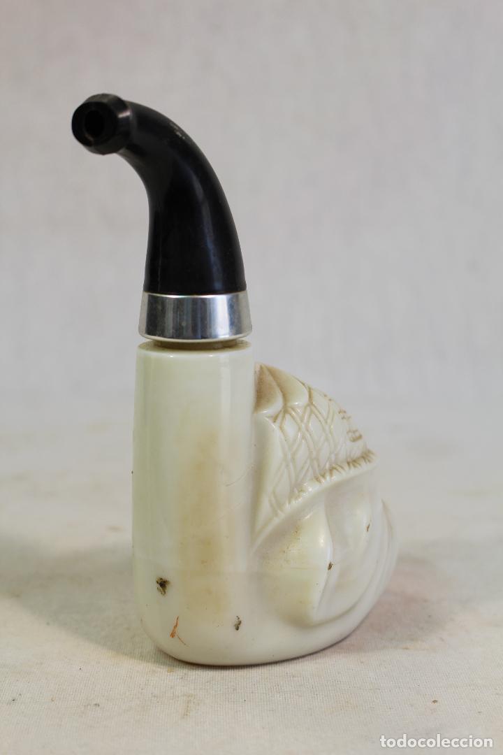 Miniaturas de perfumes antiguos: BOTELLA DE COLONIA DE AVON CON FORMA DE - pipa - perro - Foto 3
