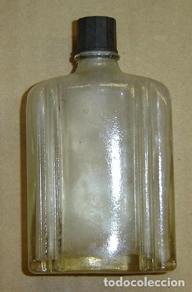 Miniatures of antique perfumes: FRASCO ANTIGUO DE PERFUME medida  5*10 cms.