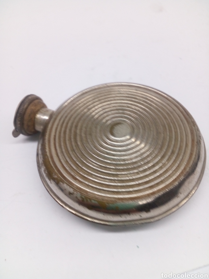 &Eacute;chantillons de parfums anciens: Reciente metalico para perfumes antiguo