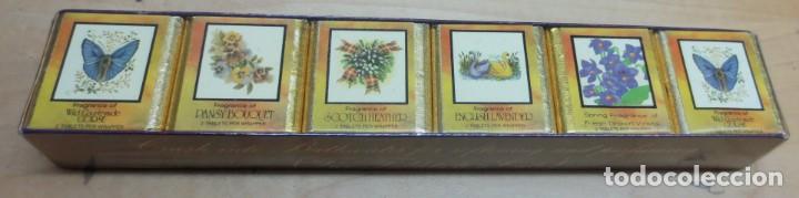 Miniaturas de perfumes antiguos: 6 BATH CUBES AIDEES ENGLAND - Foto 1