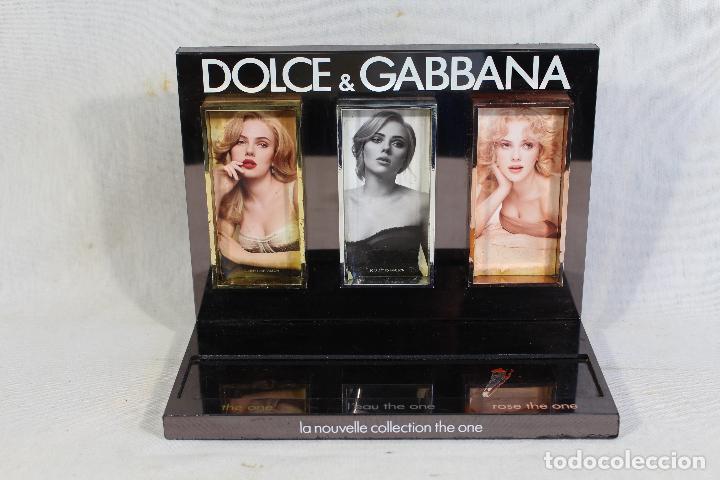 Miniaturas de perfumes antiguos: expositor dolce & gabbana - Foto 1