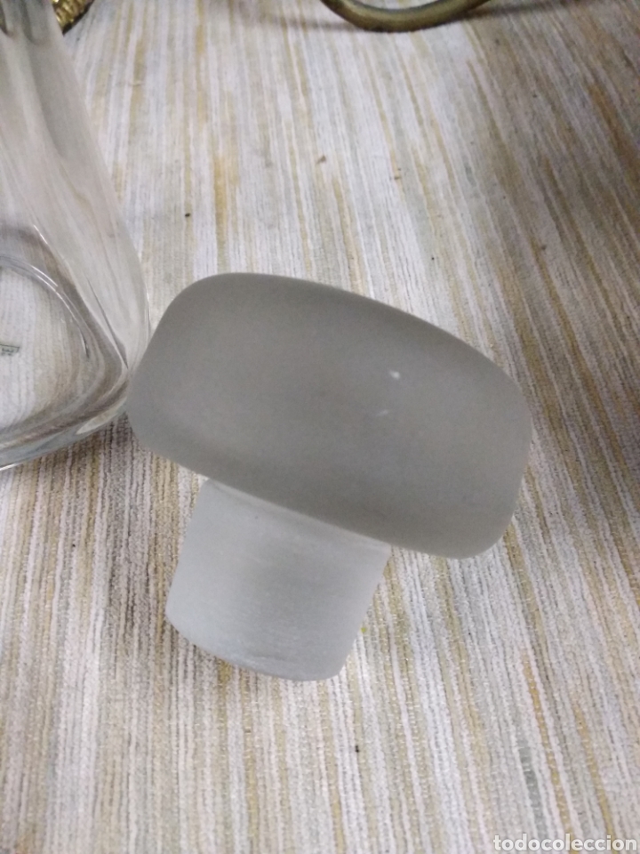 Miniaturas de perfumes antiguos: Botella de perfume gran formato , Pertegaz. - Foto 3