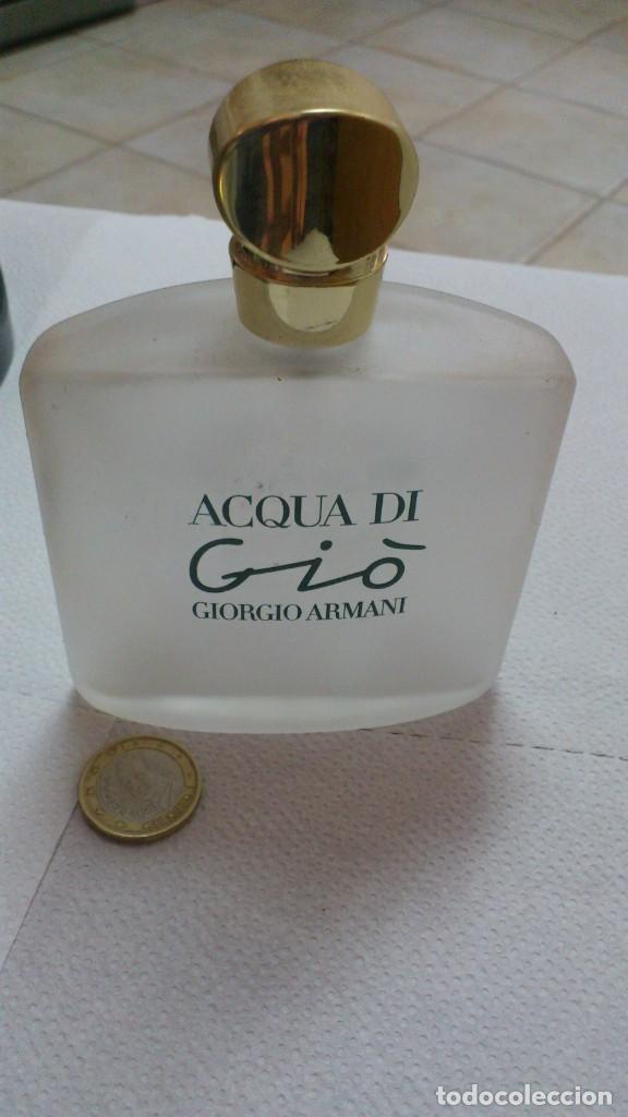 Miniatures of antique perfumes: frasco,s colonia,s vacio,s cristal