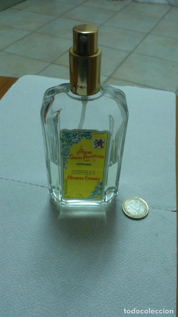 Miniaturen von alten Parf&uuml;men: frasco,s colonia,s vacio,s cristal , pvc