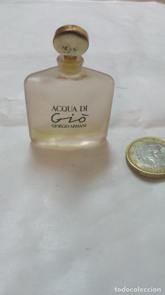 Miniatures of antique perfumes: frasco,s colonia,s vacio,s cristal , pvc  ( minis )