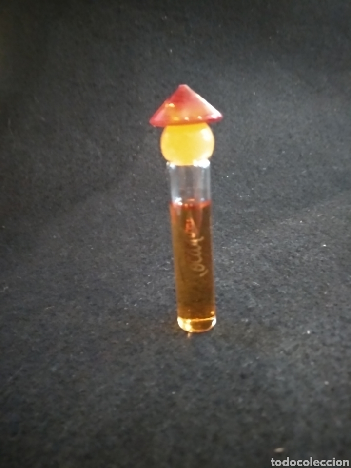 Miniaturas de perfumes antiguos: Miniatura rochas Tocade - Foto 1