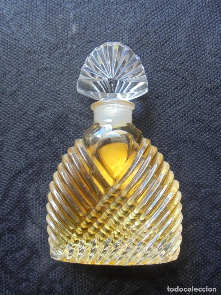 Miniaturas de perfumes antiguos: Botellita perfume DIVA Ungaro - Foto 2