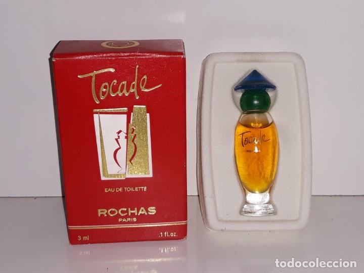 &Eacute;chantillons de parfums anciens: ANTIGUA MINIATURA DE PERFUME EAU DE TOILETTE - TOCADE DE ROCHAS - CON SU CAJA - 3 M.L