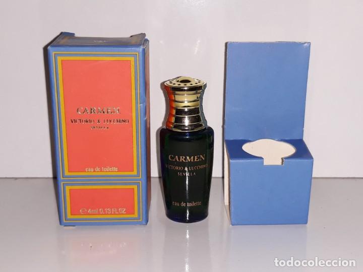 &Eacute;chantillons de parfums anciens: ANTIGUA MINIATURA DE PERFUME EAU DE TOILETTE - CARMEN - VICTORIO & LUCCHINO  - CON SU CAJA - 4 M.L