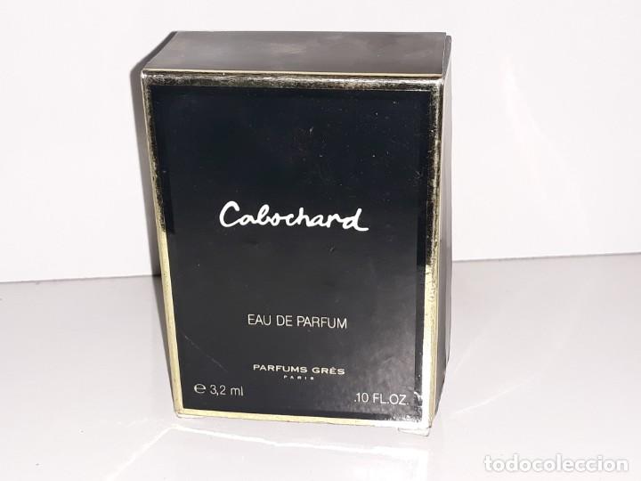 Miniaturas de perfumes antigos: ANTIGUA MINIATURA DE PERFUME EAU DE PARFUM - CABOCHARD - CAJA VACIA 3.2 ML