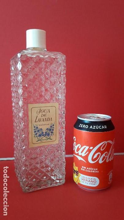 Miniaturas de perfumes antigos: BOTELLA DE COLONIA DE LITRO , AGUA DE LAVANDA - NOVESA