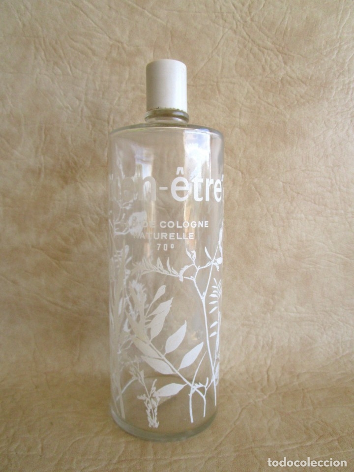 Miniatures of antique perfumes: botella colonia bien etre paris serigrafiada por m. serge 500 ml.