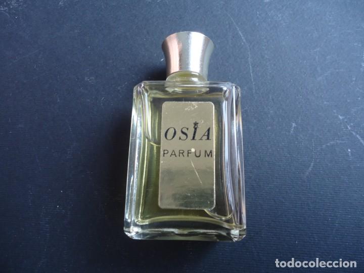 Miniaturas de perfumes antigos: PERFUME OSIA
