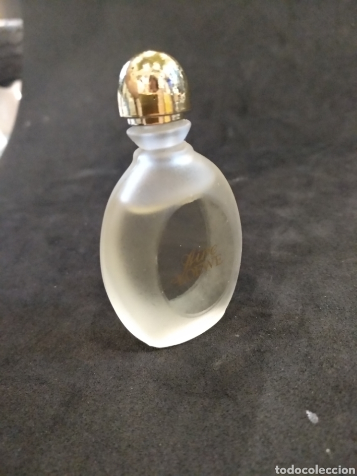 Miniaturas de perfumes antiguos: Miniatura Aire de Loewe - Foto 3