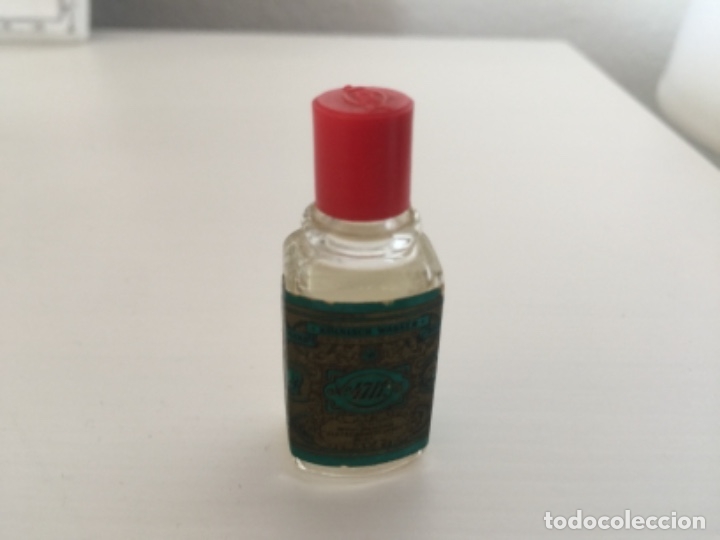 Miniaturas de perfumes antiguos: Perfume antiguo miniatura - Foto 1