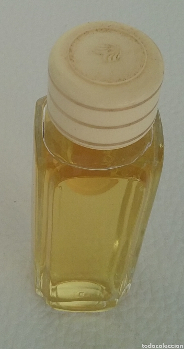 Miniaturas de perfumes antiguos: EAU DOR&Eacute;E PUIG. 30 ml. - Foto 2
