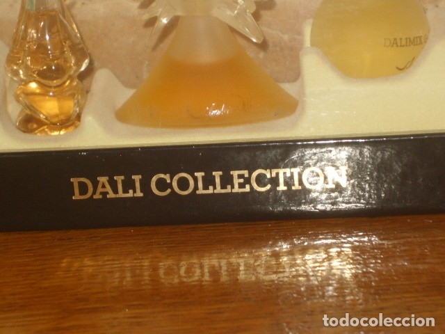 Miniaturas de perfumes antiguos: COLECCION DE MINIATURAS DE PERFUME DALI. - Foto 2