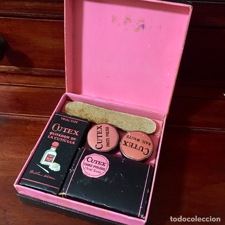 Miniature di profumi antiche: Set en caja de cart&oacute;n de manicura Cutex de los a&ntilde;os 20s
