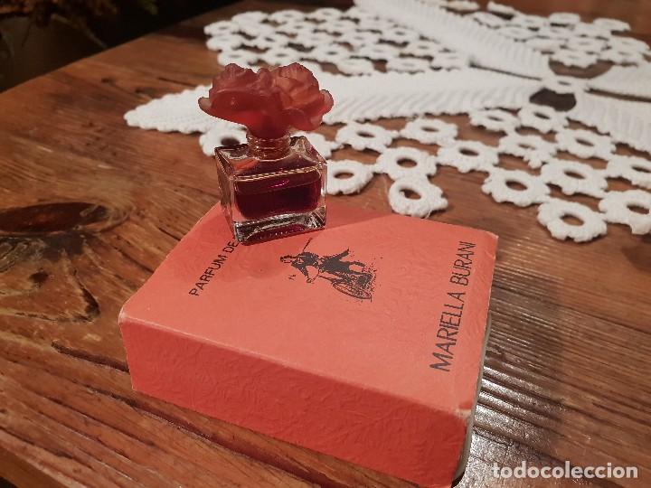 Miniaturas de perfumes antigos: MINIATURA MARIELLA BURANI