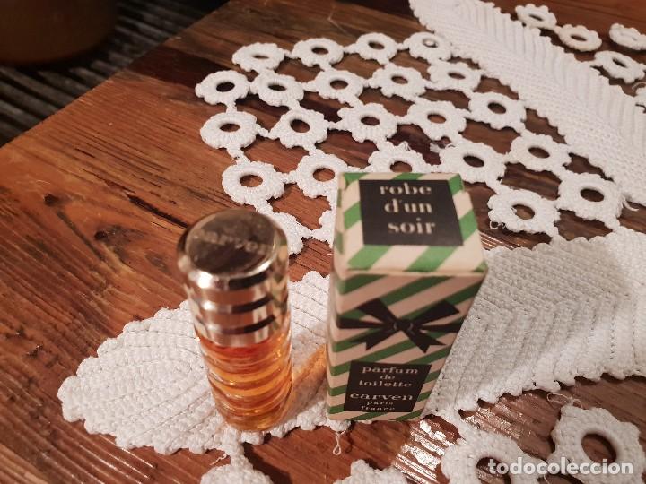 Miniaturas de perfumes antiguos: CARVEN, ROBE DUN SOIR - Foto 2