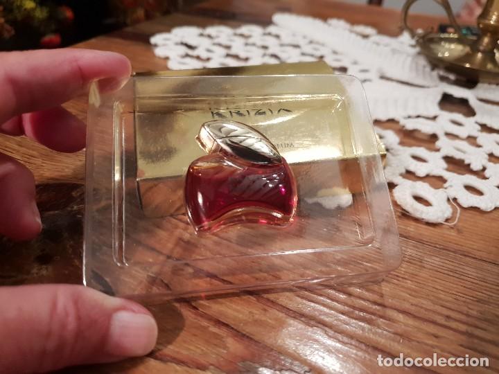 Miniaturas de perfumes antiguos: KRAZY KRIZIA MINIATURA - Foto 5