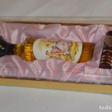 Miniaturas de perfumes antiguos: VINTAGE - PRECIOSO - ESTUCHE DE COLONIA Y BARRA LABIOS - SOIR DE PRINTEMPS - VERA ESPAÑA. Lote 184346223