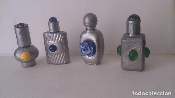 Miniature di profumi antiche: Frascos de perfumes ( 4 ) metal y piedras 6x3 ctms