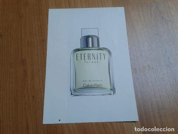 Miniaturas de perfumes antiguos: Eternity for men -- Calvin Klein -- Muestra publicitaria con pesta&ntilde;a perfumada -- Sin abrir