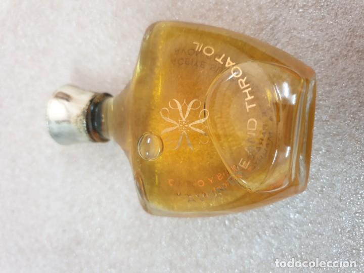 Miniaturas de perfumes antiguos: Perfume . Avon - Foto 2