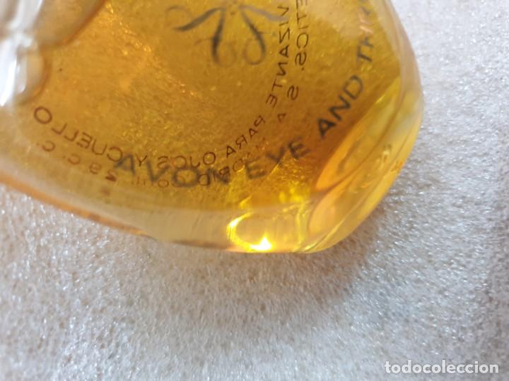 Miniaturas de perfumes antiguos: Perfume . Avon - Foto 8