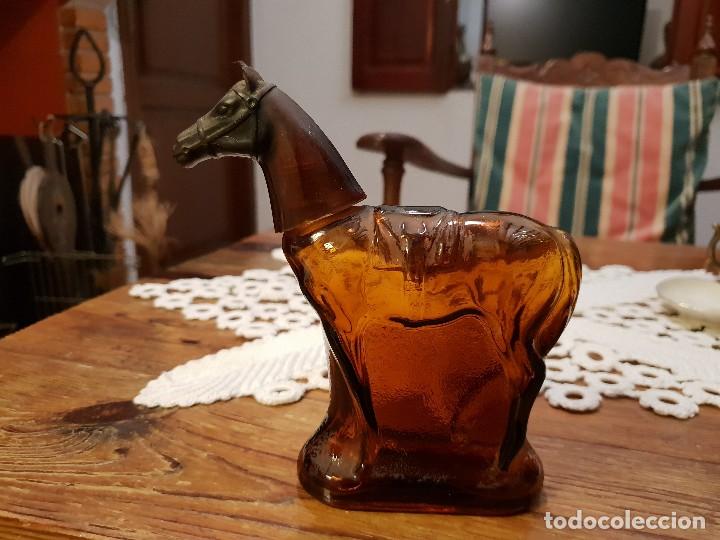 Miniaturas de perfumes antiguos: AVON, CABALLO - Foto 1