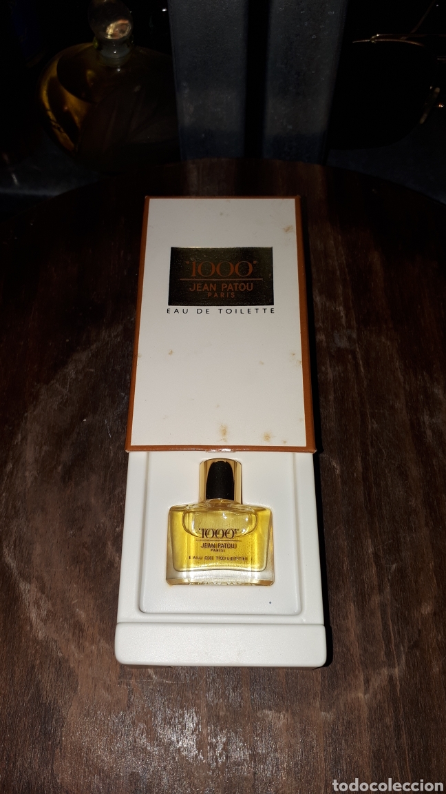 Miniatures of antique perfumes: Perfume en miniatura 1000 JEAN PATOU PARIS