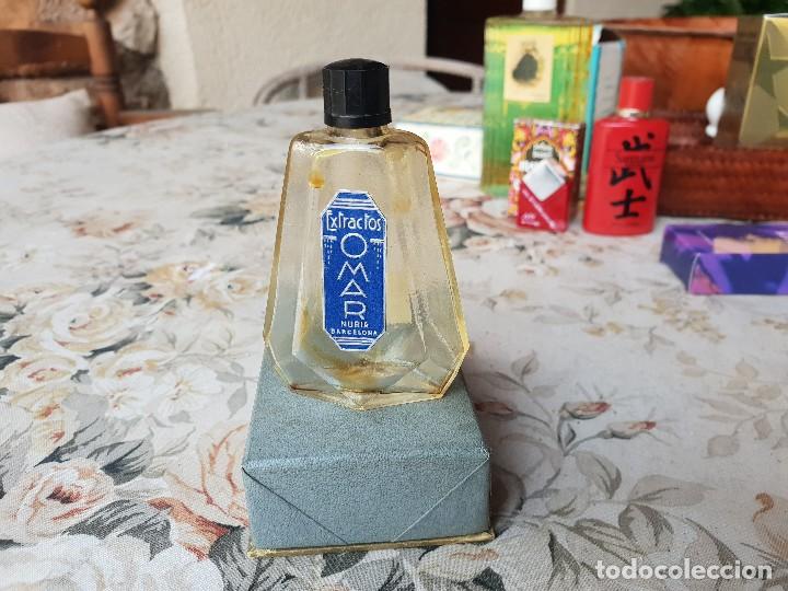 Miniaturas de perfumes antiguos: ANTIGUO FRASCO CATAL&Aacute;N OMAR