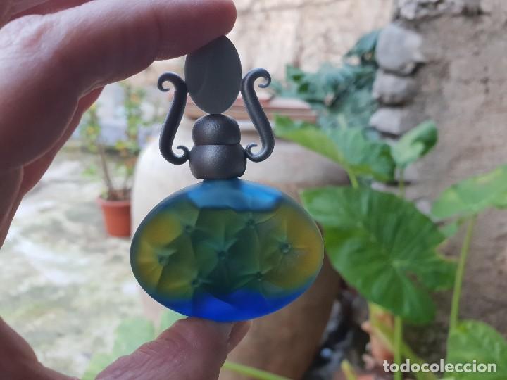 Miniaturas de perfumes antiguos: MINIATURA BLU de BLUMARINE - Foto 2