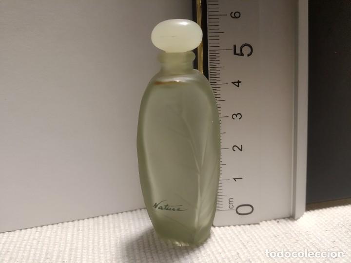 Miniaturas de perfumes antiguos: Miniatura perfume - Foto 1