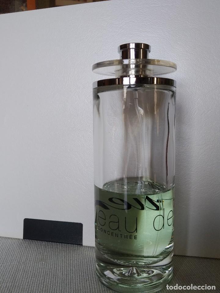 Miniaturas de perfumes antiguos: Botella Cartier - Foto 4