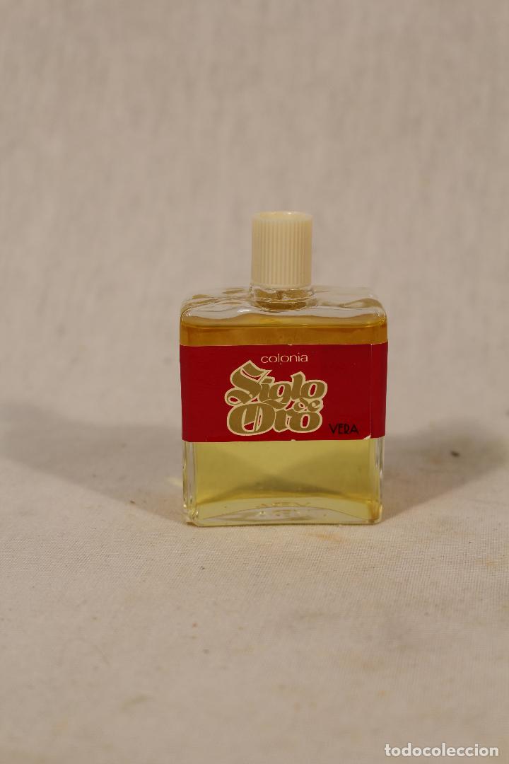 Miniaturas de perfumes antiguos: colonia siglo de oro - Foto 3