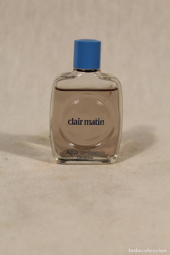 Miniaturas de perfumes antigos: agua de colonia cler matin