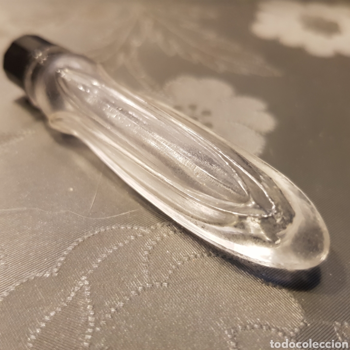 Miniaturas de perfumes antigos: Antigua botellita de perfume cristal. 7cm