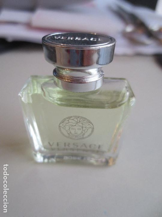 Miniaturas de perfumes antiguos: mini perfume versace versense