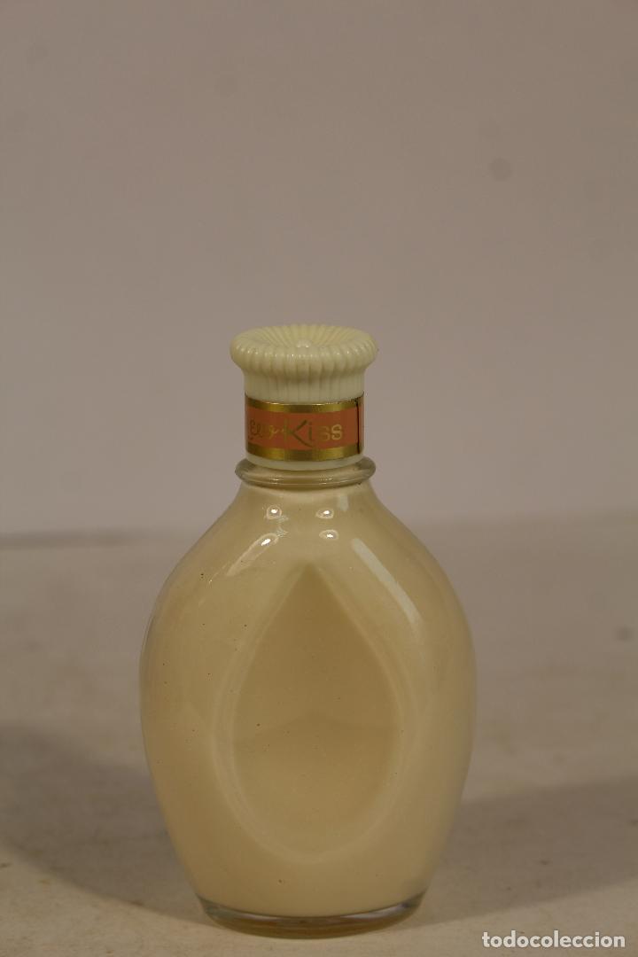 Miniature di profumi antiche: avo - dew kiss base incolora