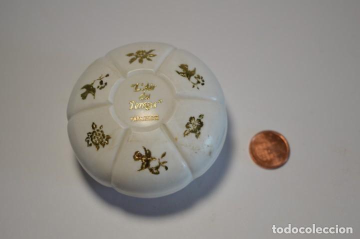 &Eacute;chantillons de parfums anciens: MINIATURA CREMA PERFUMADA L'AIR DU TEMPS PARFUMS NINA RICCI PARIS CR&Egrave;ME DE BEAUT&Eacute; POUR LE CORPS