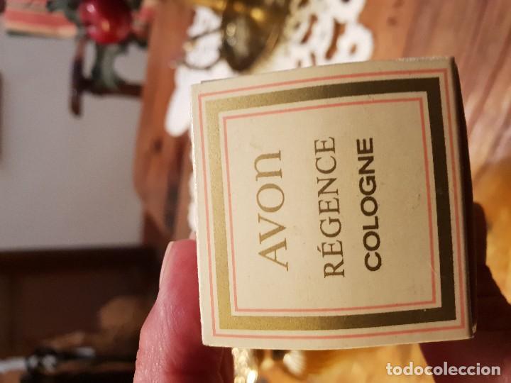 Miniaturas de perfumes antiguos: AVON, COLONIA REGENCE - Foto 5