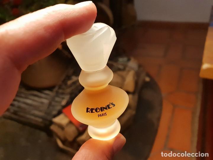 Miniaturas de perfumes antigos: REGINE'S PARIS, MINIATURA