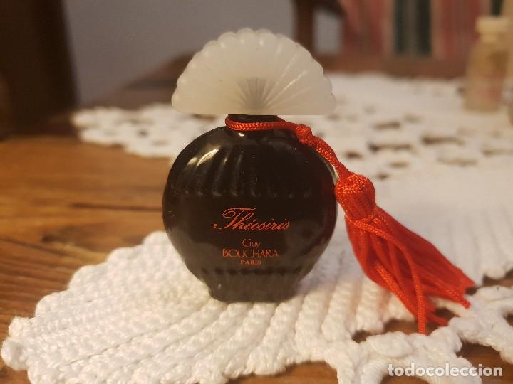 Miniaturas de perfumes antiguos: MINIATURA TH&Eacute;OSIRIS DE BOUCHARA PARIS - Foto 1