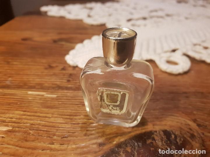 Miniature di profumi antiche: MINIATURA L de LOEWE